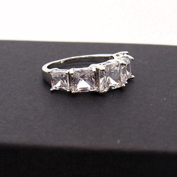 Incredible 5 Stone 6.00ctw Princess Cut Ring " Must See " - Picture 7 of 11